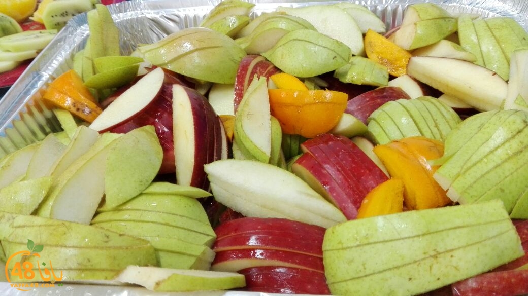 eating jamhriy yaffa (27).jpg